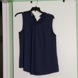 Womens Xl navy short sleeve dressy shirt